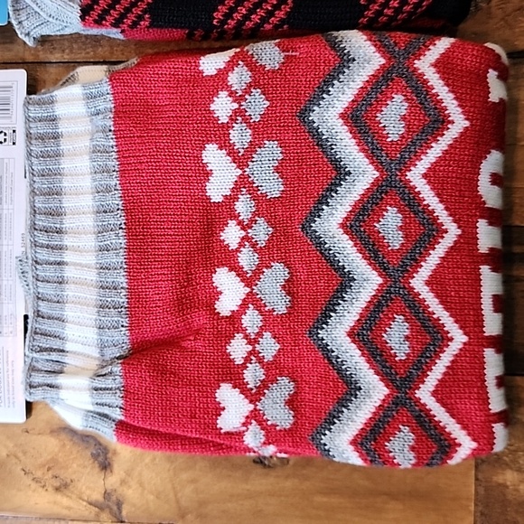Set of 2 Pet Sweaters - size Medium - Picture 4 of 16